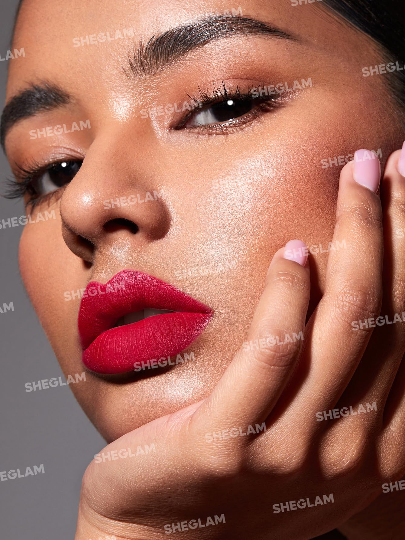 SHEGLAM Lip Liner Creamy Matte Pencil High Pigment Not Easy to Fade Silky Smooth Matte Contour Tint Lip Makeup-Neutral