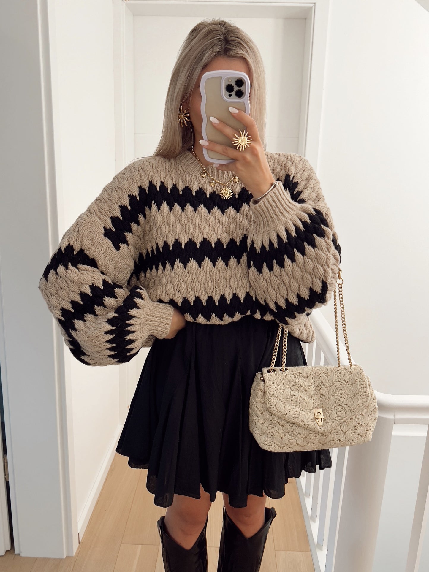 Zigzag Knit Vibes