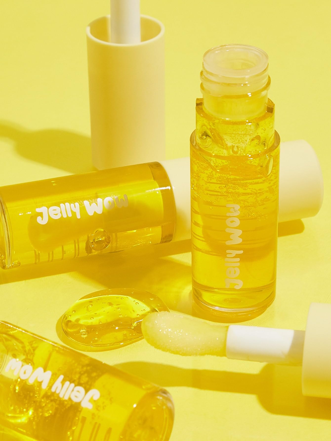 SHEGLAM Jelly Wow Hydrating Non-Sticky Lip Oil Moisturizing Plumping Lip Gloss - Berry Involved
