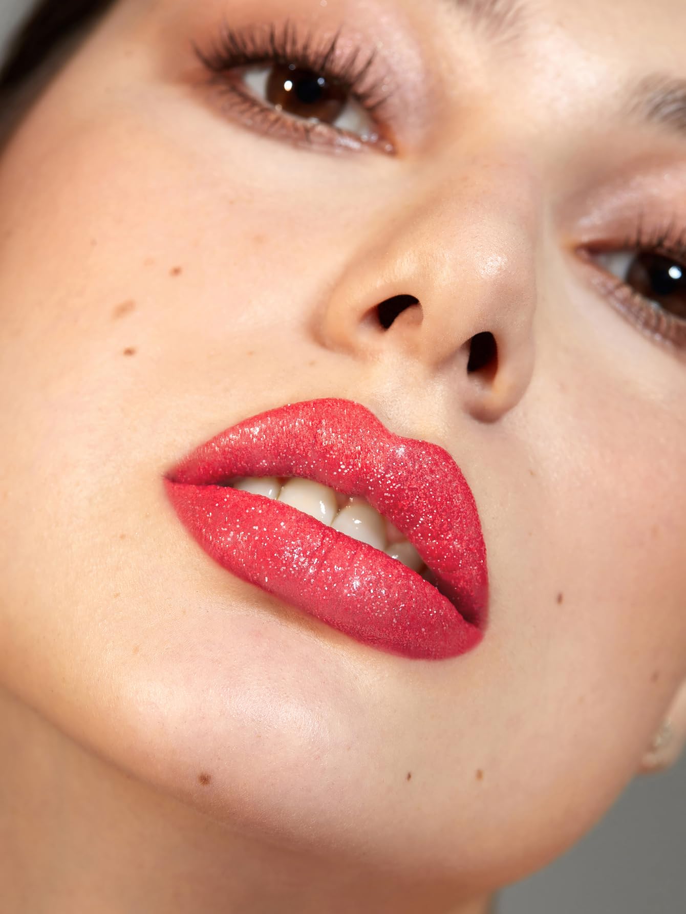 SHEGLAM Lip Dazzler Glitter Kit Long-Lasting Glitter Lip Gloss Sexy Super Stay Non-Sticky Shiny Liquid Kit Lipstick Y2K-Center Stage